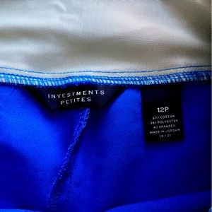 Investments petite Capri pants, royal blue
